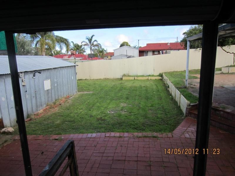 34 Denston Way, Girrawheen WA 6064