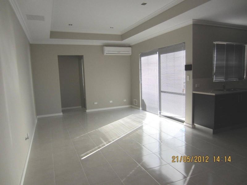 3/13 Lewes Road, Nollamara WA 6061