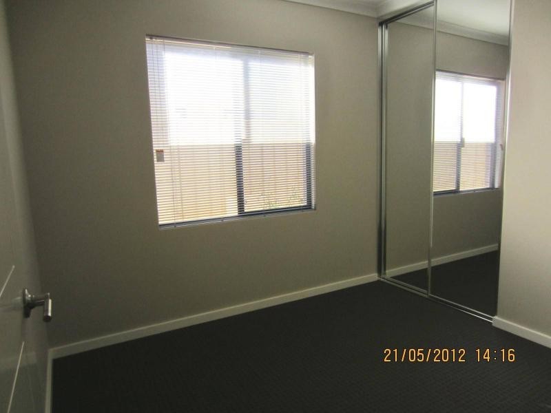 3/13 Lewes Road, Nollamara WA 6061