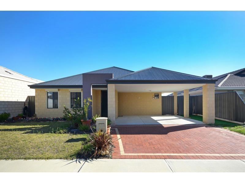 9 Jingana Road, Banksia Grove WA 6031
