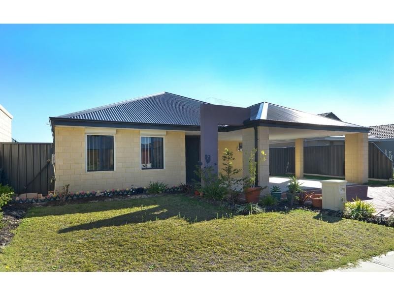 9 Jingana Road, Banksia Grove WA 6031