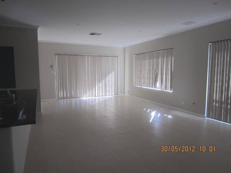 7 Vivante Loop, Landsdale WA 6065