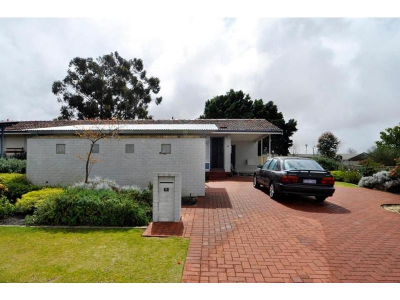 17C Hatfield Way, Girrawheen WA 6064