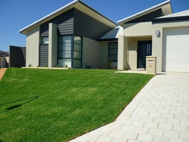 93 Belvoir Parkway, Darch WA 6065