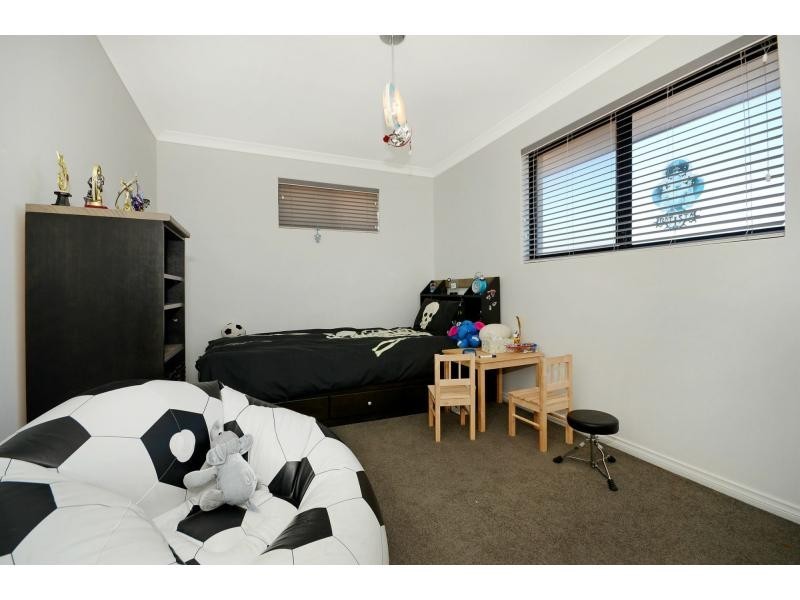 39 Sabina Park Drive, Madeley WA 6065