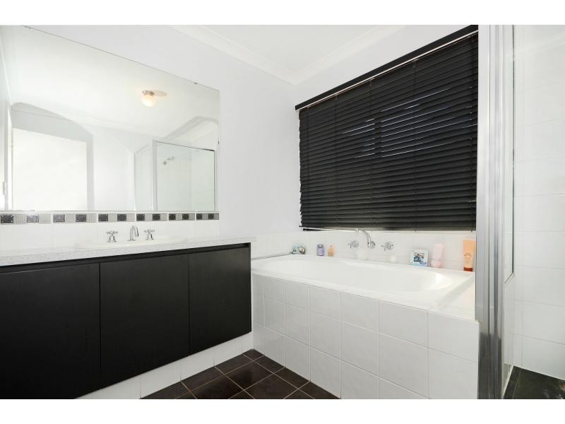 39 Sabina Park Drive, Madeley WA 6065