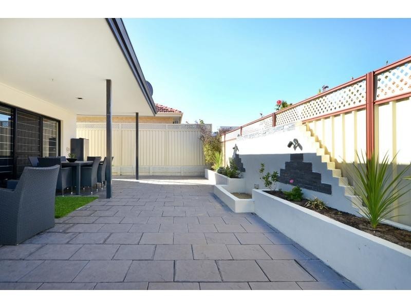 39 Sabina Park Drive, Madeley WA 6065