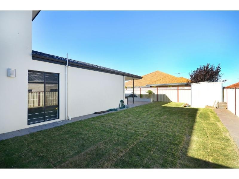 39 Sabina Park Drive, Madeley WA 6065