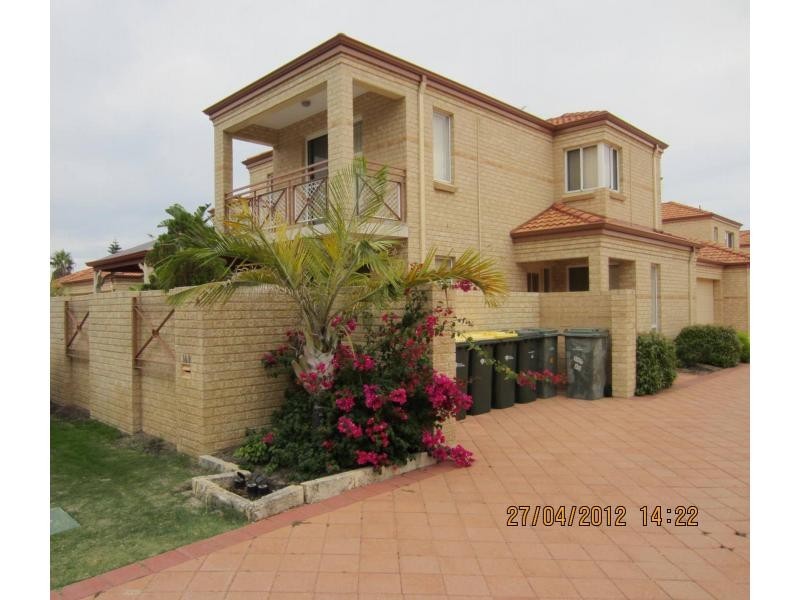 169 Flinders Avenue, Hillarys WA 6025