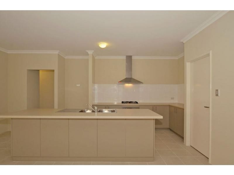 35 Winterthur Street, Landsdale WA 6065