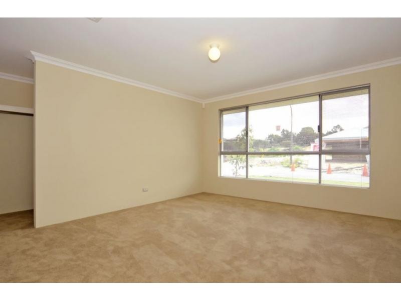 35 Winterthur Street, Landsdale WA 6065