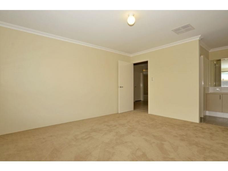 35 Winterthur Street, Landsdale WA 6065