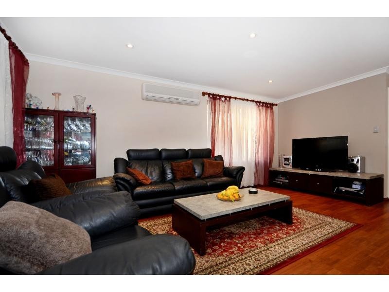 2/34 Banksia Street, Joondanna WA 6060