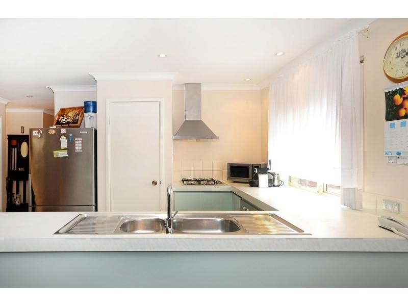 2/34 Banksia Street, Joondanna WA 6060