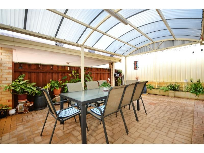 2/34 Banksia Street, Joondanna WA 6060