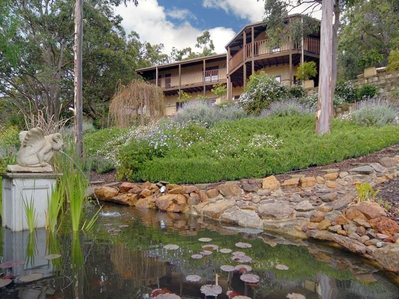 79 Kalamunda Road, Kalamunda WA 6076