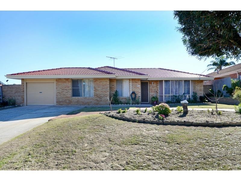 39 Highclere Boulevard, Marangaroo WA 6064