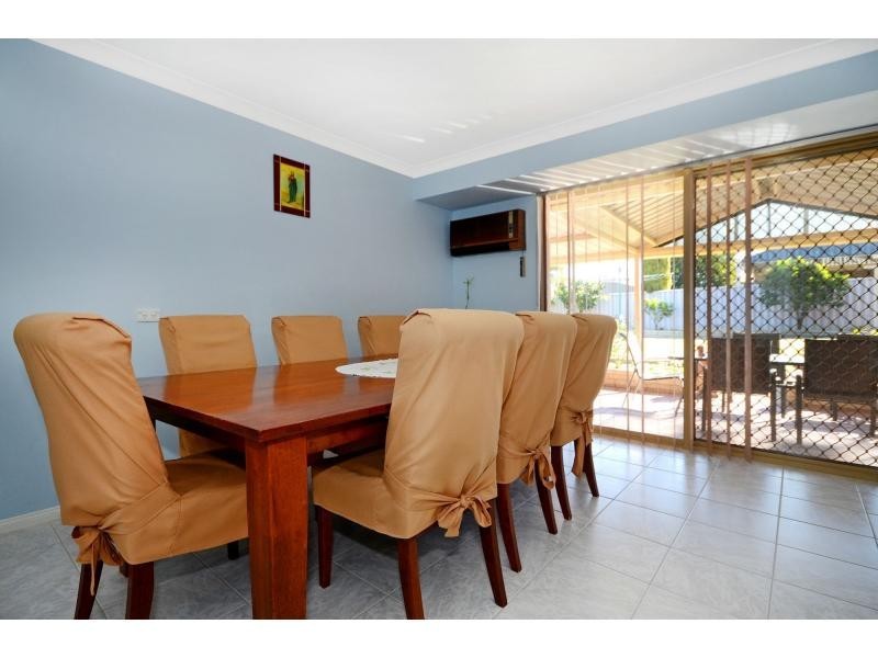 39 Highclere Boulevard, Marangaroo WA 6064