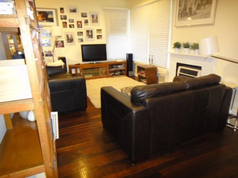 27 Mentone Road, Balga WA 6061