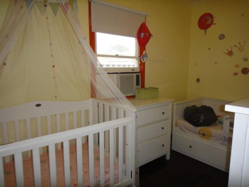 27 Mentone Road, Balga WA 6061