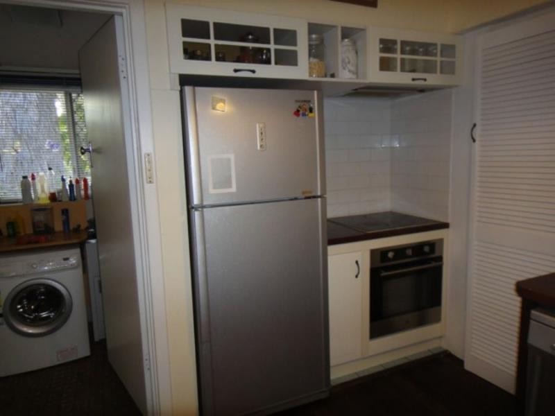 27 Mentone Road, Balga WA 6061