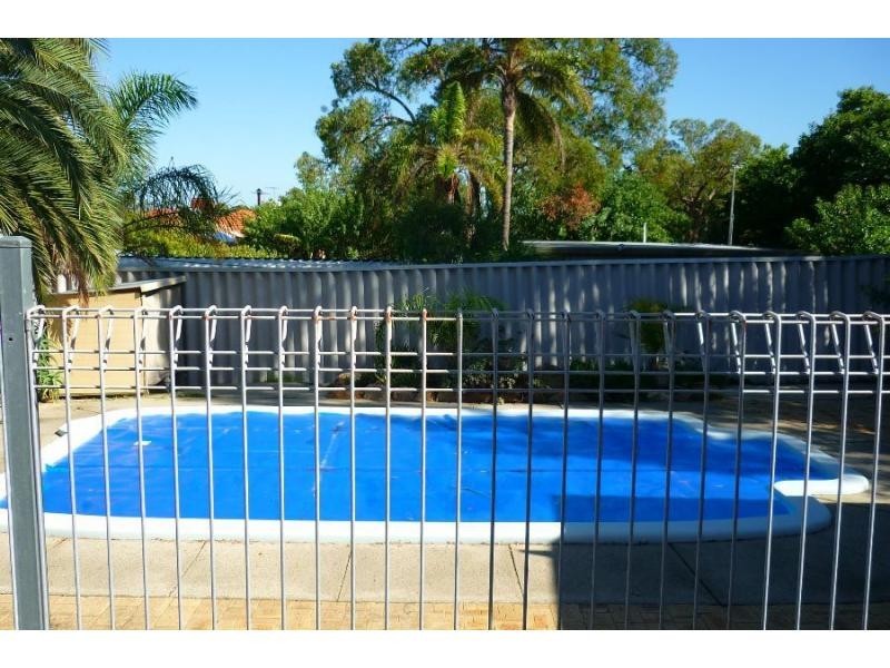 27 Mentone Road, Balga WA 6061