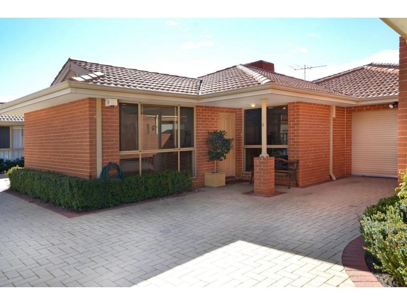 15B Cobham Avenue, Nollamara WA 6061