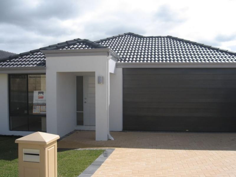 31 Bolton Avenue, Darch WA 6065