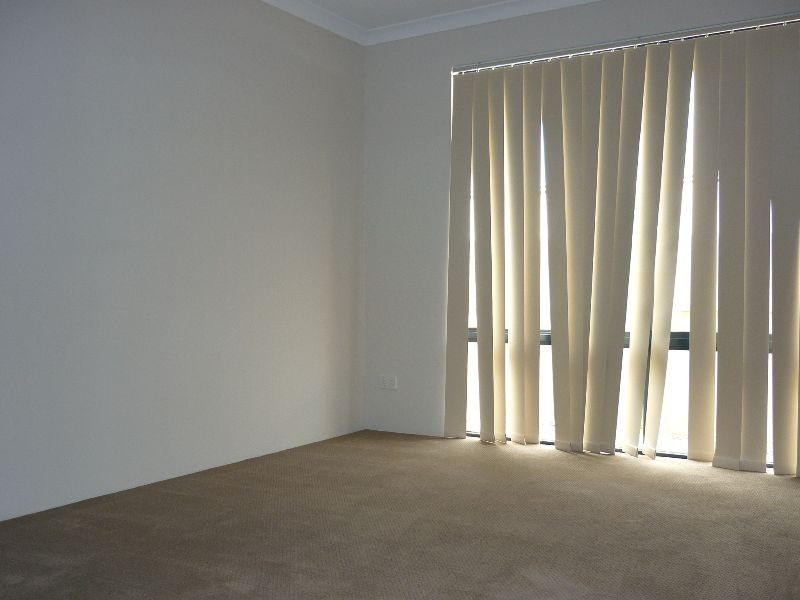 31 Bolton Avenue, Darch WA 6065