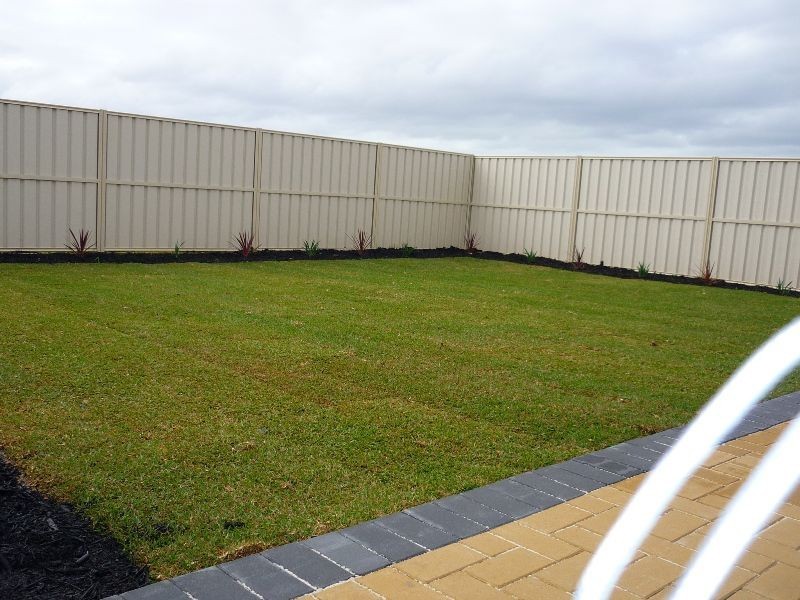 31 Bolton Avenue, Darch WA 6065