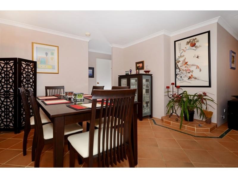 8 Josephine Way, Alexander Heights WA 6064