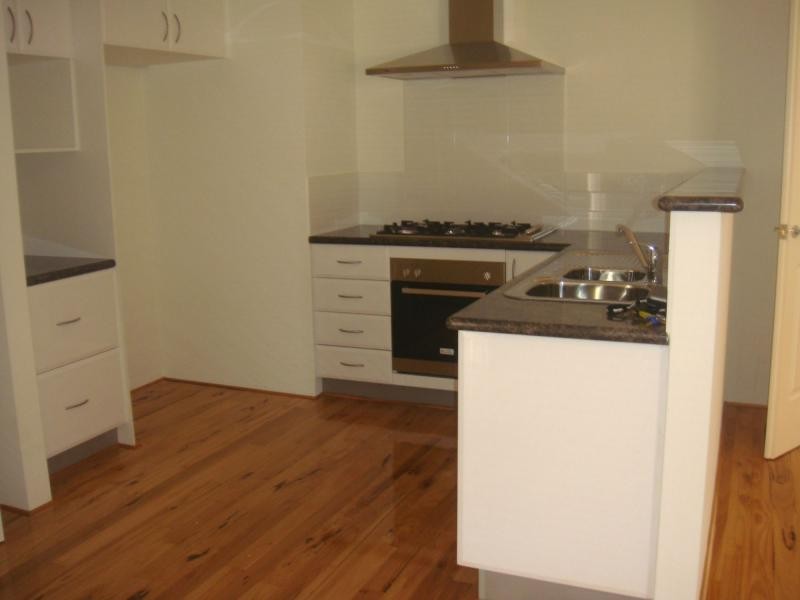 4 Atoll End, Aveley WA 6069