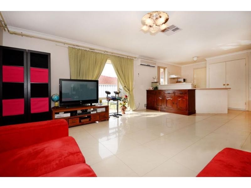 43 Crabtree Street, Alexander Heights WA 6064