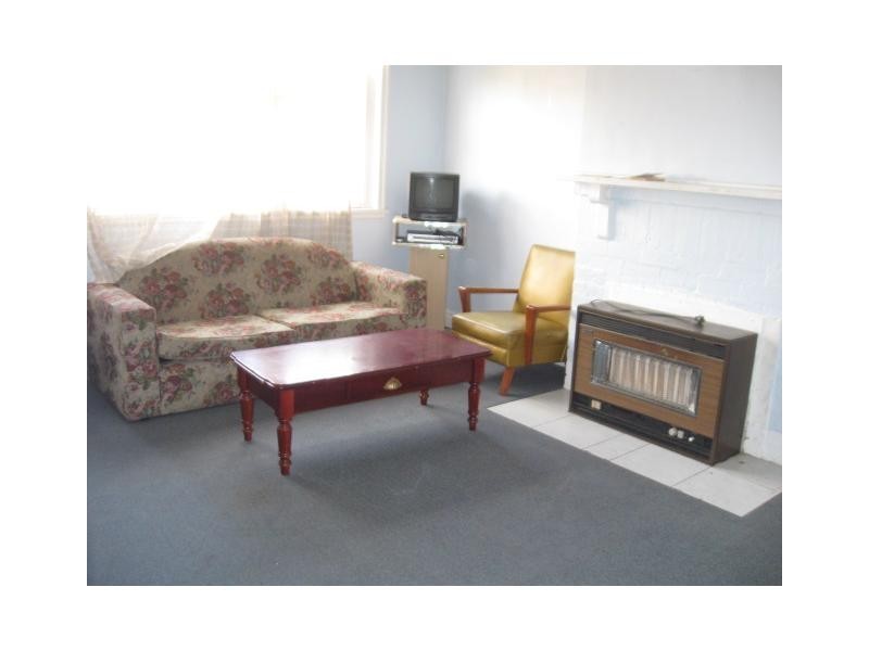 2 Edmond Street, Springvale VIC 3171