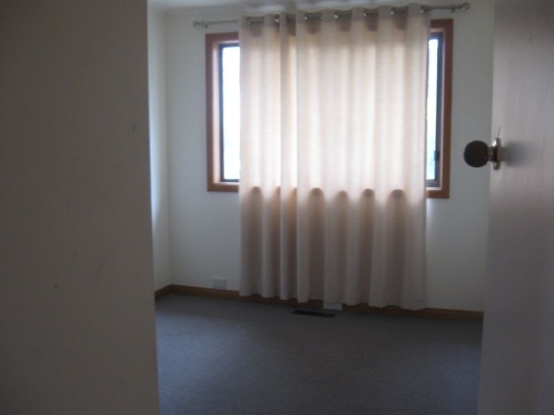 86 Halton Road, Noble Park North VIC 3174