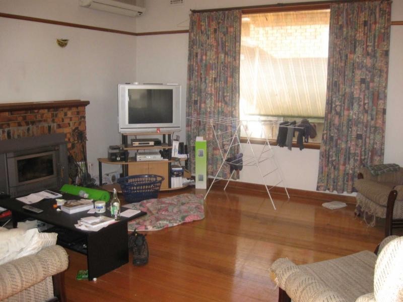 10 Bournemouth Avenue, Springvale VIC 3171