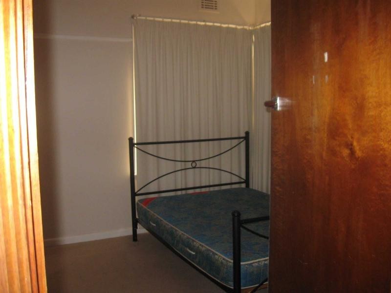 10 Bournemouth Avenue, Springvale VIC 3171