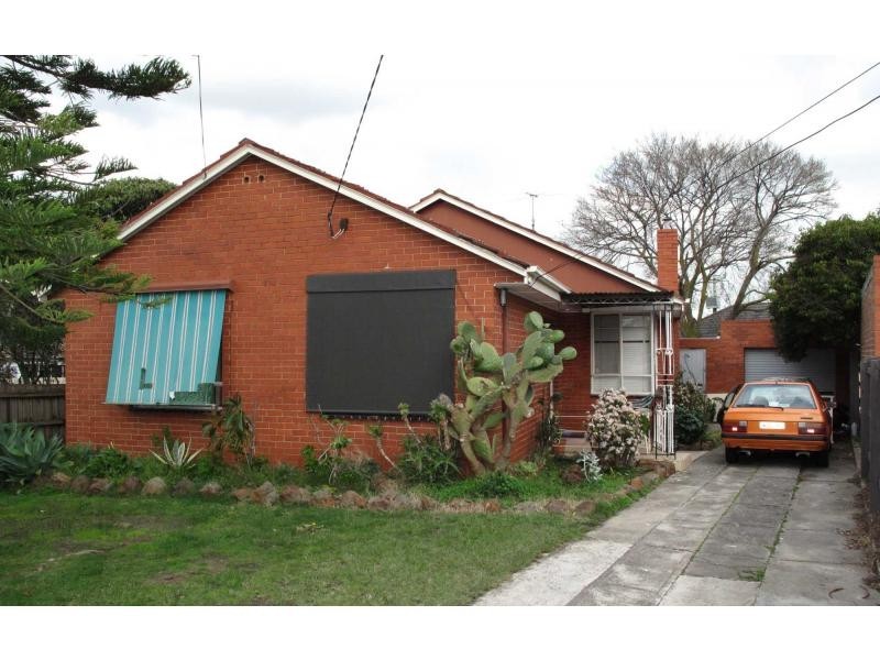 6 Vera Court, Dandenong North VIC 3175