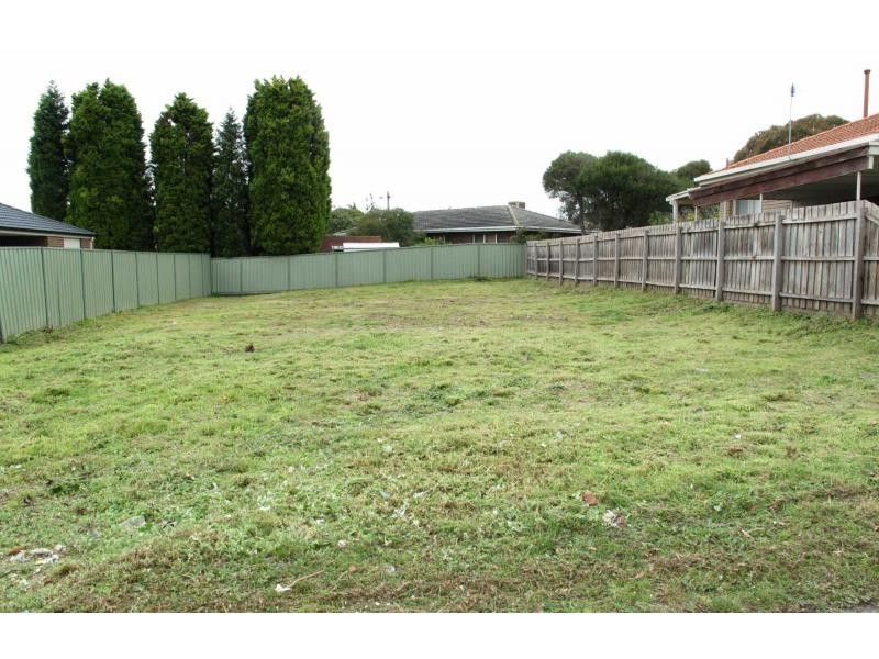 102 Carlton Road, Dandenong North VIC 3175
