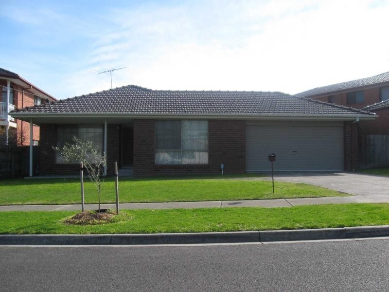 6 Effie Court, Springvale South VIC 3172