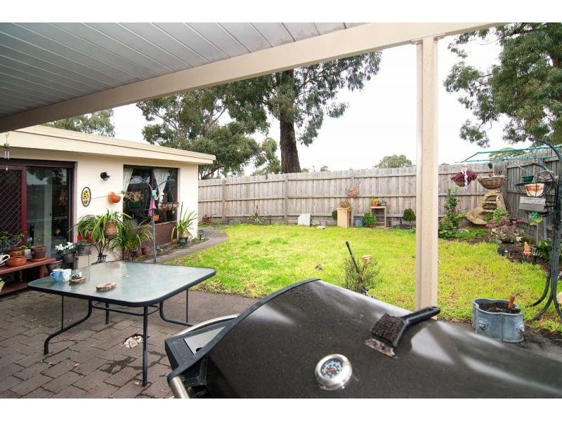 9 Bundeena Avenue, Keysborough VIC 3173