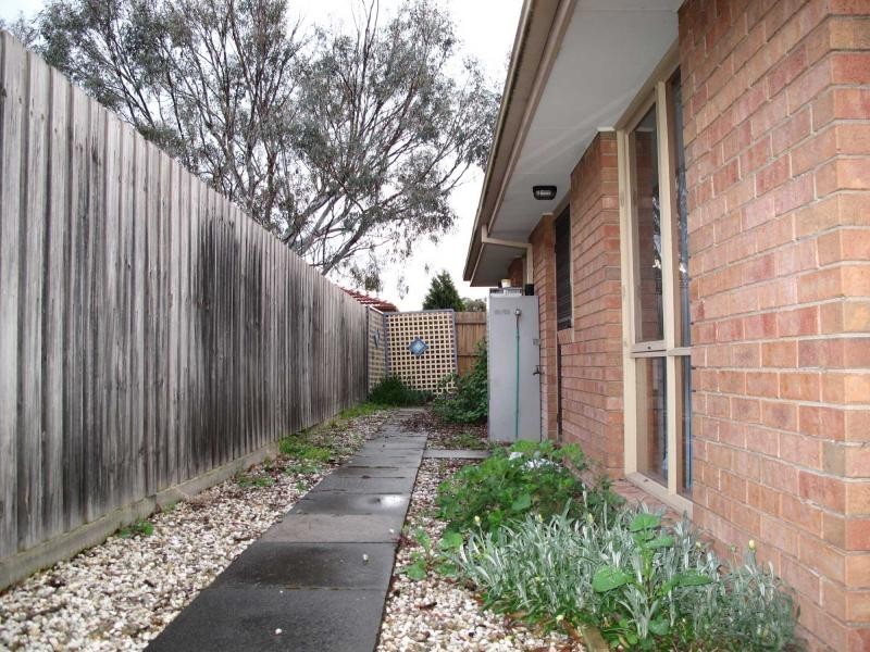 2/162 Buckley Street, Noble Park VIC 3174