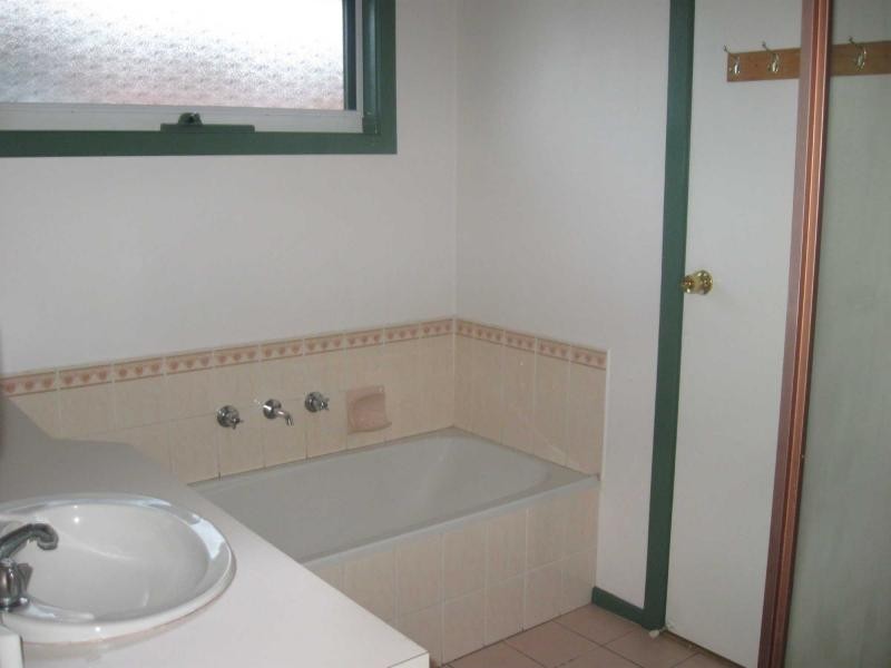 79 Pound Road, Hampton Park VIC 3976