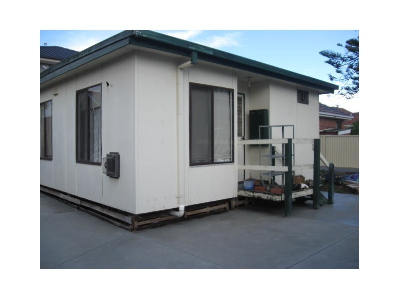 8A Edmond Street, Springvale VIC 3171