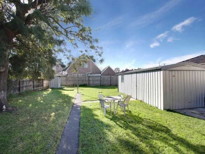 7 Belmont Avenue, Clayton VIC 3168