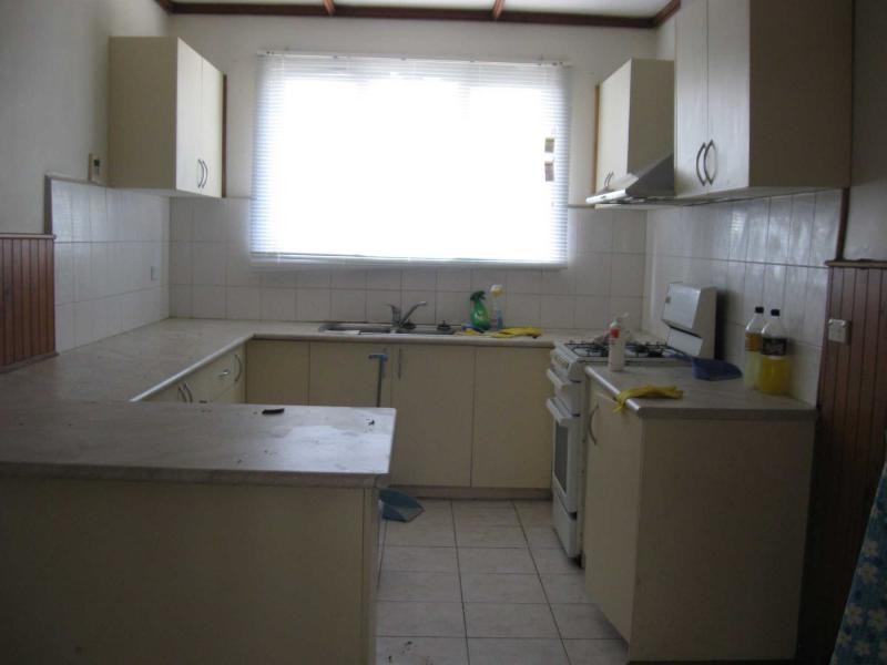Front/6 Albert Avenue, Springvale VIC 3171