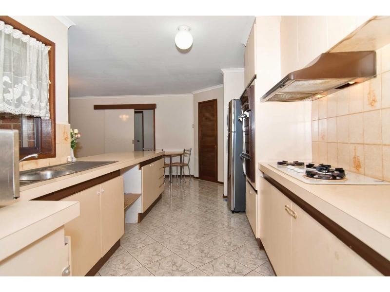 2 Haverbrack Drive, Mulgrave VIC 3170