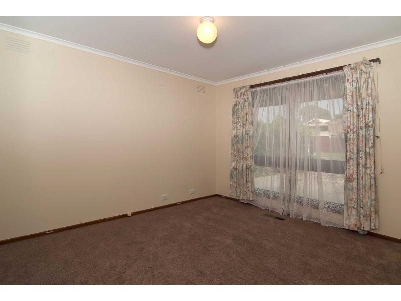 2 Haverbrack Drive, Mulgrave VIC 3170