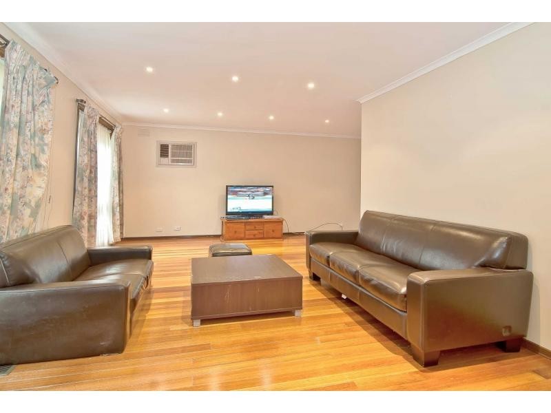 2 Haverbrack Drive, Mulgrave VIC 3170