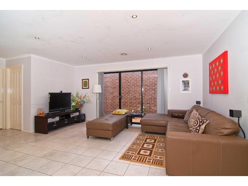 7 Ruby Place, Springvale VIC 3171